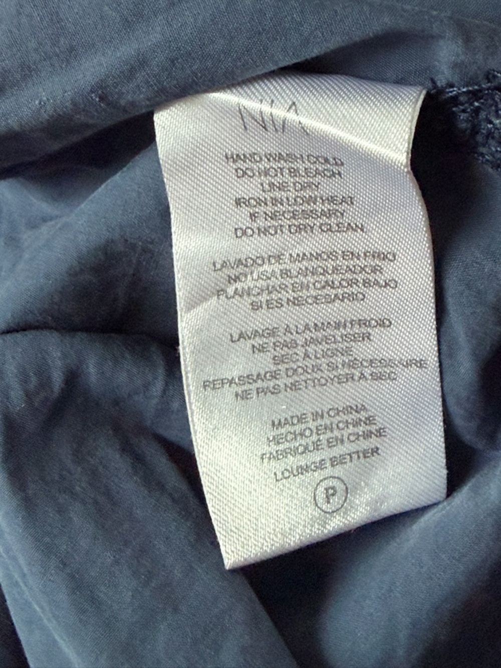 NIA Navy Cotton Long Sleeve Button-Down Shirt Size Small 39500 - Picture 12 of 14